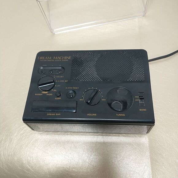 Sony Dream Machine ICF-C4W Walnut WoodGrain Digital AM/FM Alarm Clock Radio 1980 - Picture 3 of 7